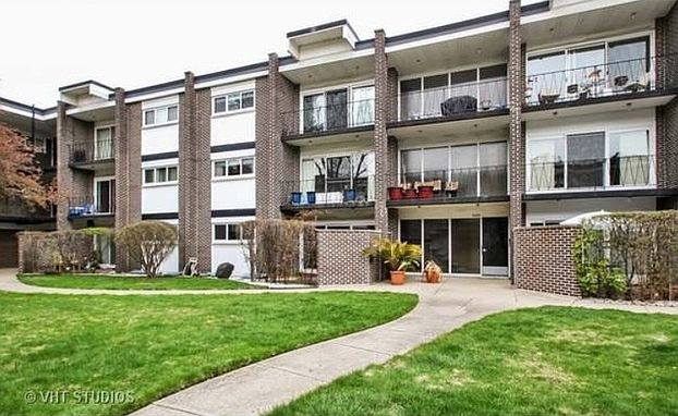 1st image of 10109 Cherry Pkwy #308