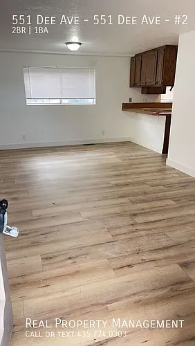 551 Dee Ave Photo 1