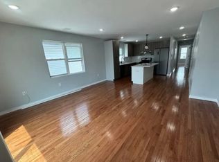 729 Seaport Dr #BB, Elizabeth, NJ 07201