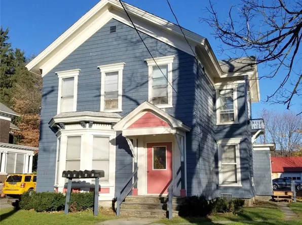 22 Maple St, Oneonta, NY 13820