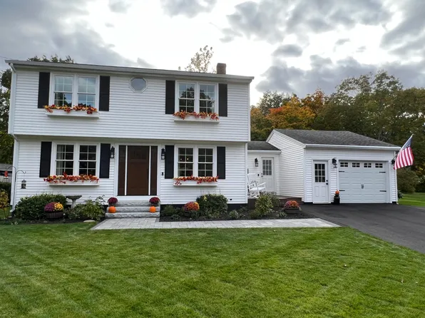 10 Waco Drive, Biddeford, ME 04005