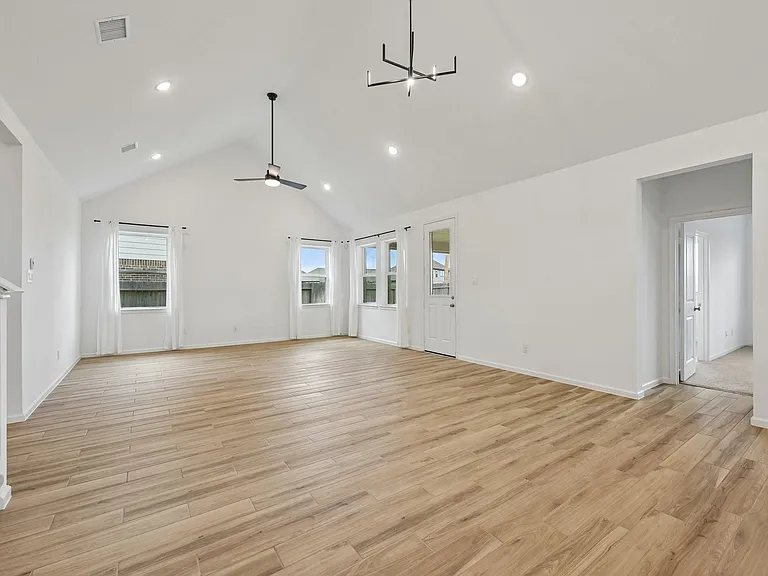 7818 Palm Glade Dr — Photo 17
