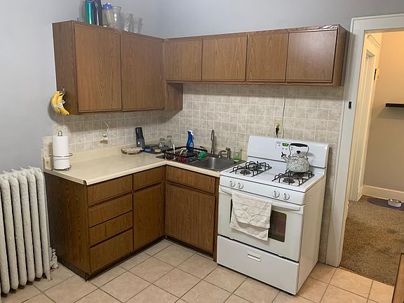 3rd image of 304 S 4th Ave #304