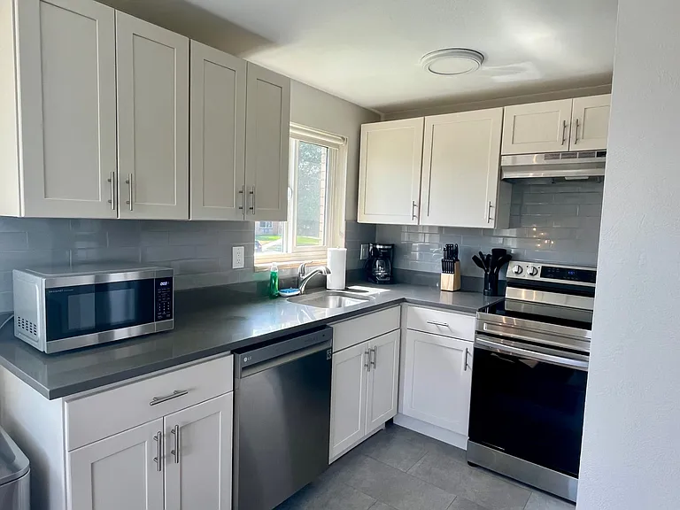 10709 W 8th Ave #8 — Photo 5
