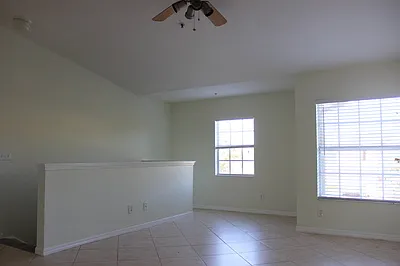 Annual Rental - Vanderbilt Place-Camden Cove 2 Bed / 2 Bath — Photo 2