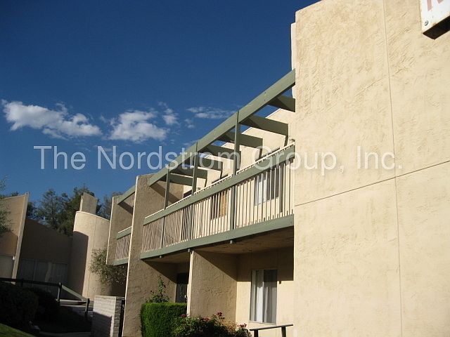 1st image of 804 S Langley Ave