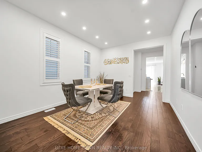 19 Findlay Way — Photo 9