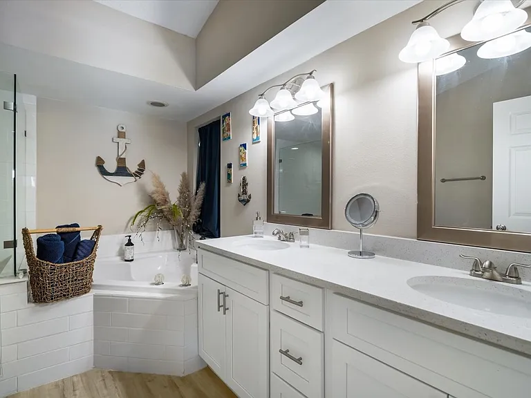 2110 Laindale Pl — Photo 21