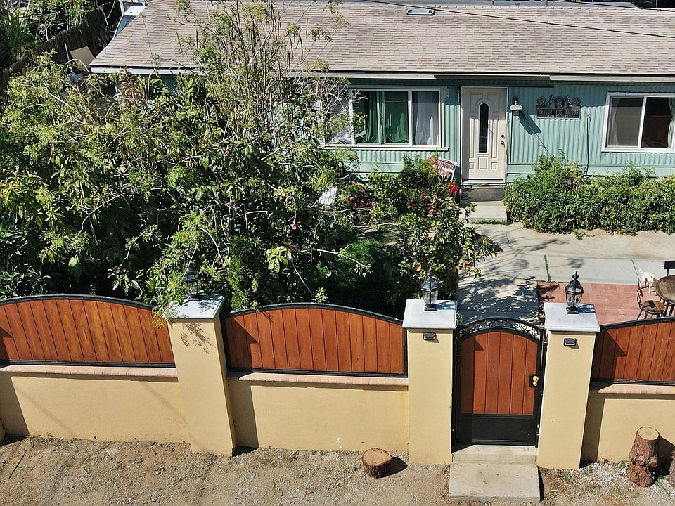 1st image of 7688 Hillside St
