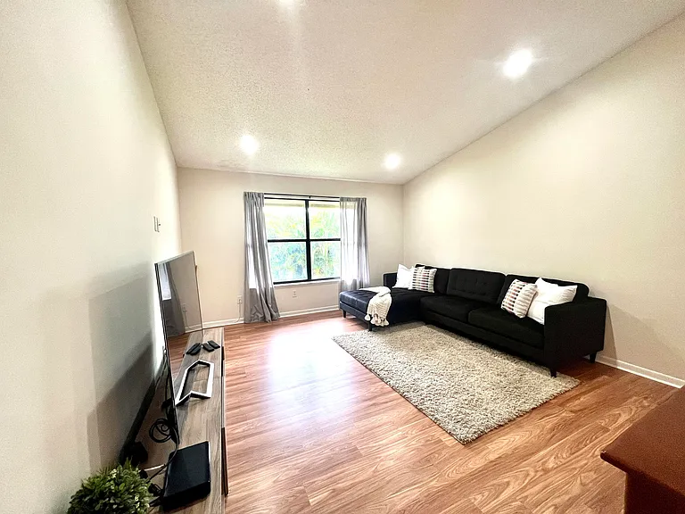 12999 Odessa Trl #16 — Photo 3