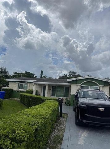 1st image of 6852 SW 10th Ct