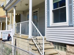 136 Horton St Unit 1, Fall River, MA 02723