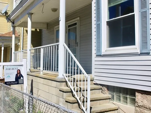 136 Horton St Unit 1, Fall River, MA 02723