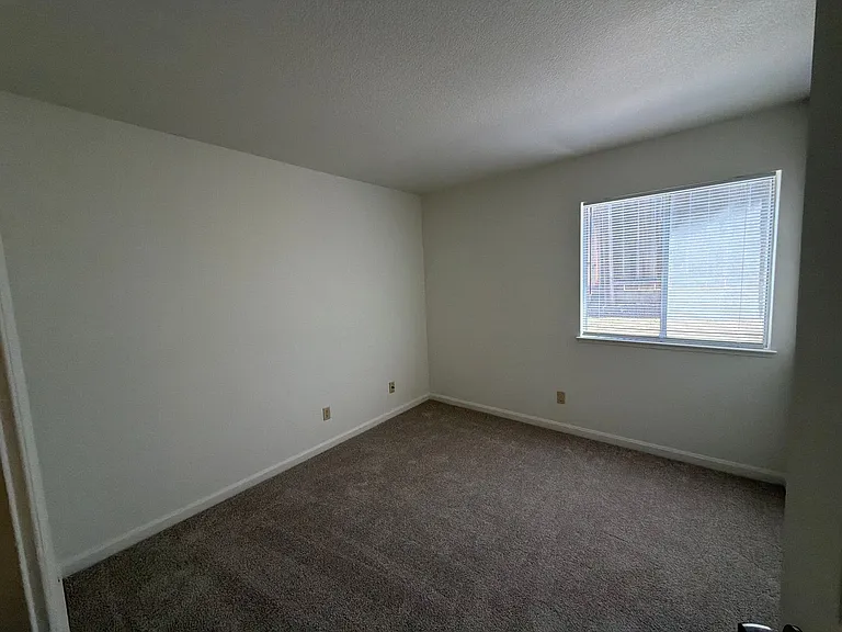 5100 Pawnee Dr — Photo 16