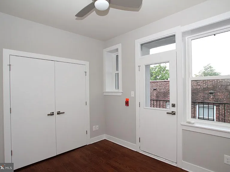 400 S 45th St #4C — Photo 11