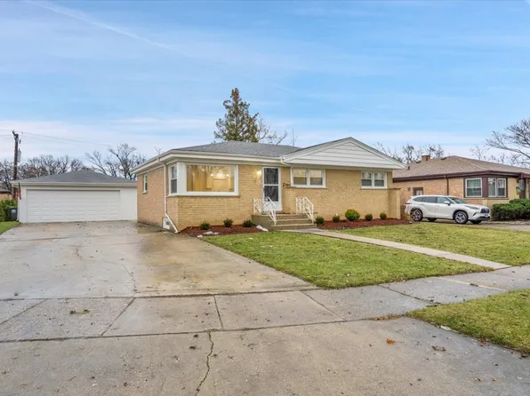 9317 Olcott Ave, Morton Grove, IL 60053