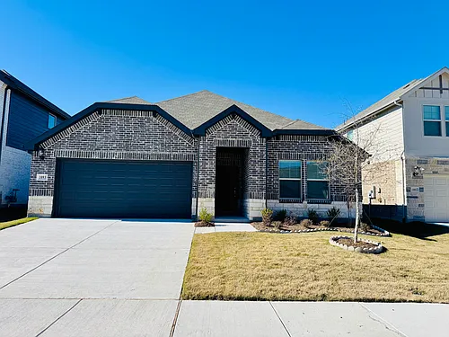 1093 Eagle Run Ln Photo 1