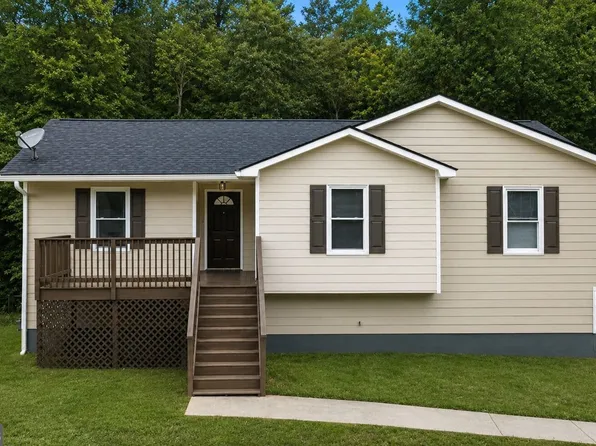 6839 Silver Maple Dr, Rex, GA 30273