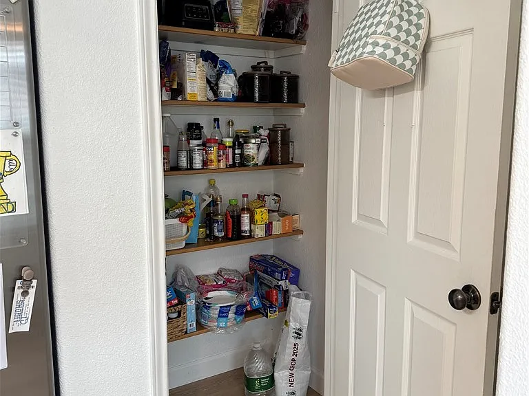 1113 Meadow Brook Dr — Photo 15