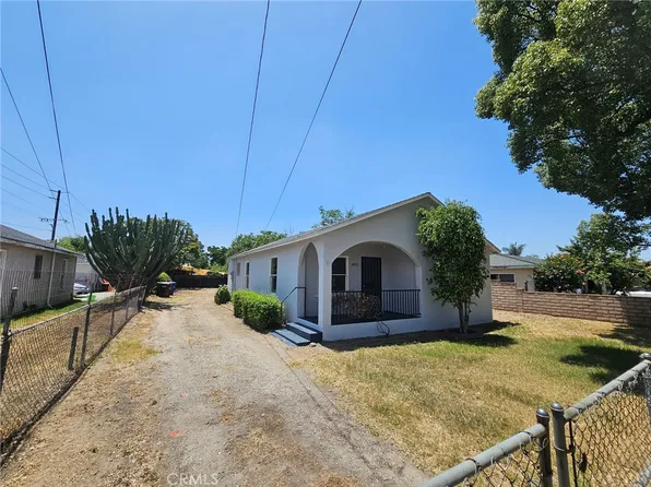 26483 9th St, Highland, CA 92346