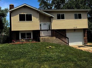 140 Sunset Ln, Bolingbrook, IL 60440