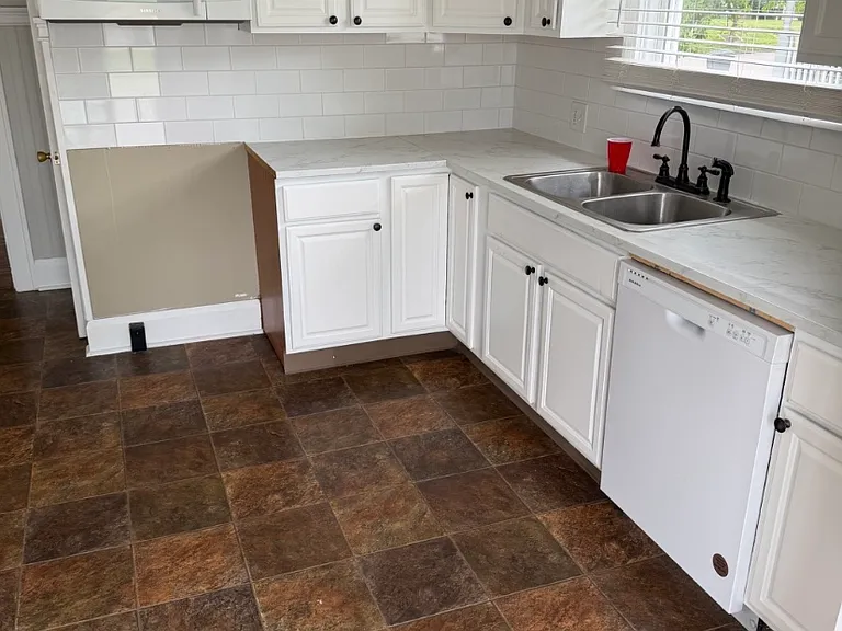 324 Tuscarawas Ave NW — Photo 13