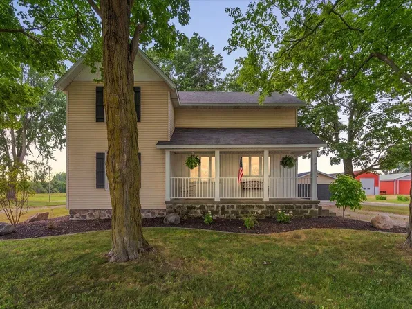4548 Bauer Rd, Hudsonville, MI 49426