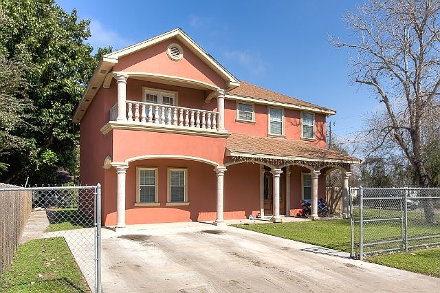1st image of 2501 Southlane Dr