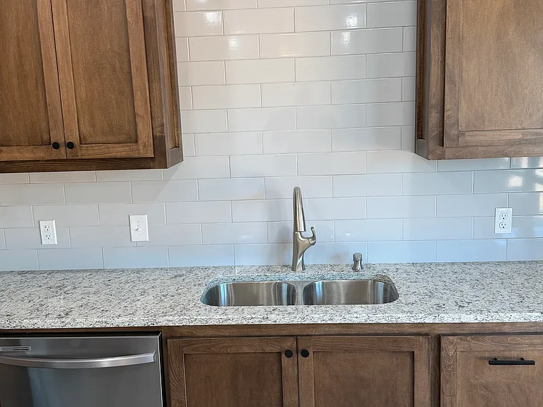 115 S Jefferson Ave #1 — Photo 4