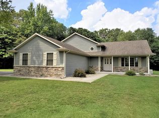 10536 NW Makeever Dr, Demotte, IN 46310