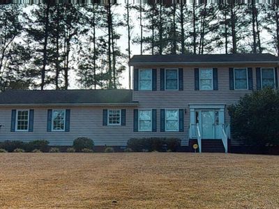 7607 Divot Dr, Sanford, NC, 27332