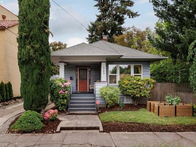 3723 SE Clay St, Portland, OR, 97214