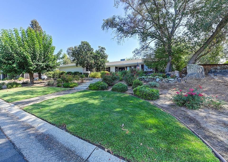 1st image of 3487 Margaret Dr