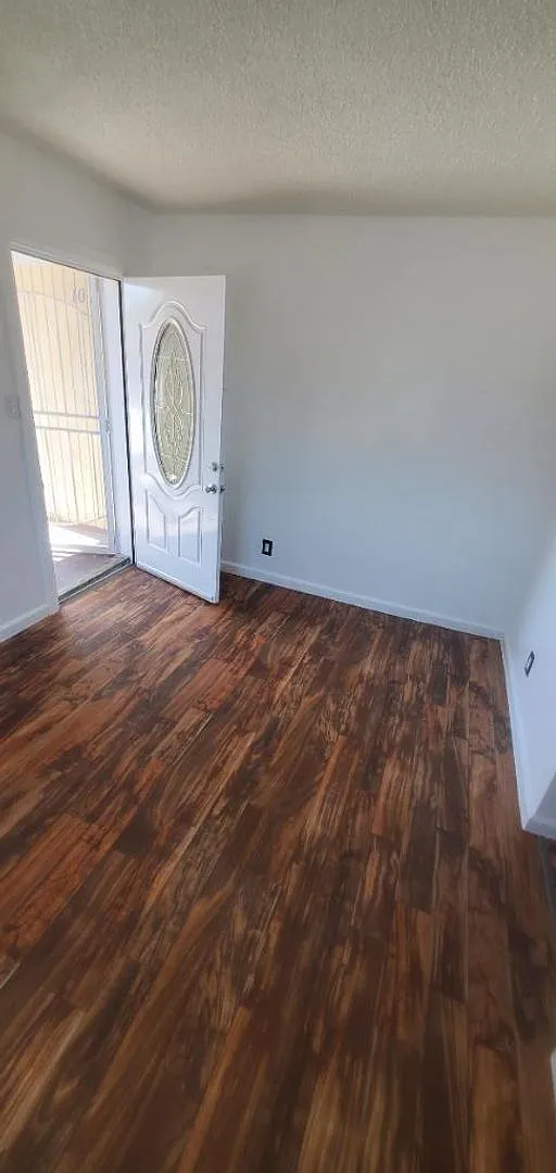 7001main — Photo 2