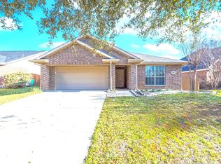 4008 Rolling Rock Rd, Heartland, TX 75126