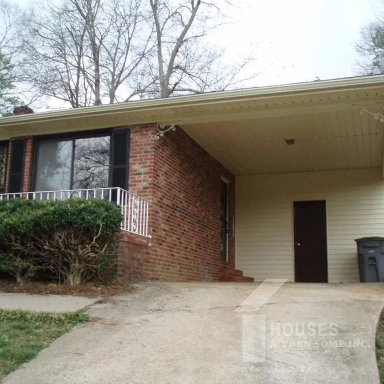 27 Flower Dr — Photo 4