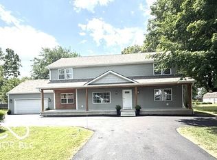 1 Elm Tree Ct, Greenwood, IN 46142