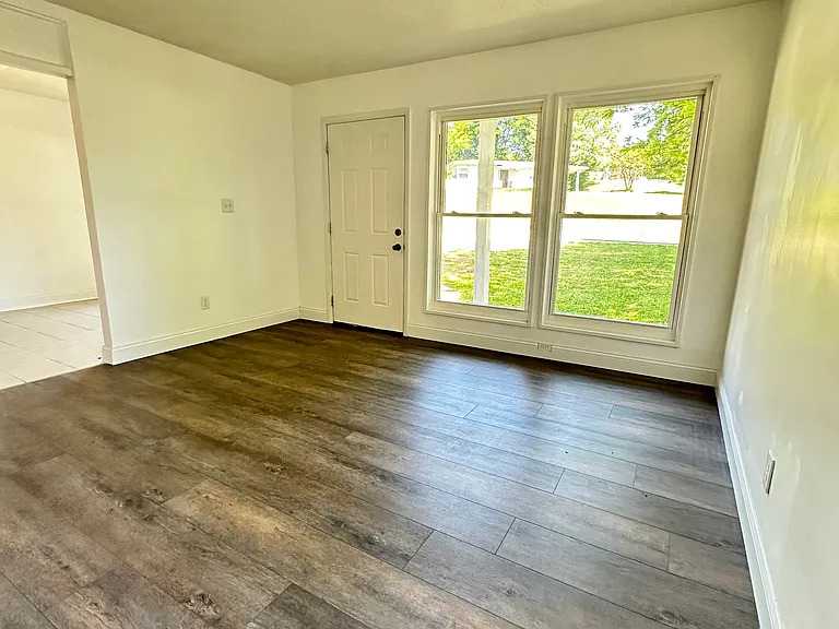 107 Wilkenson Dr NE — Photo 13