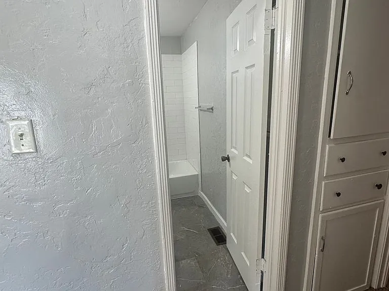 125 E Northrup Dr — Photo 30