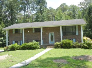 458 Gravitt Rd, Chickamauga, GA 30707