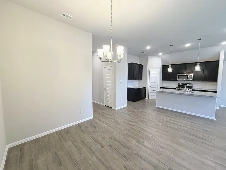 13140 Zion Dr — Photo 6