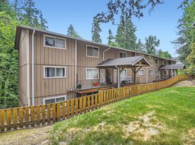 691 Molalla Ave