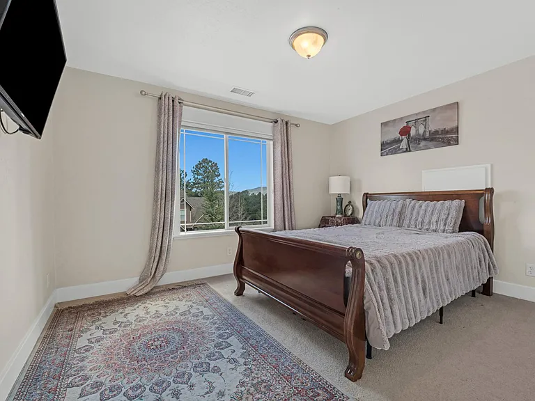 Bedroom 4- Upstairs
