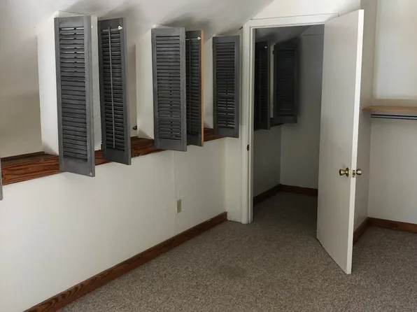 0204-206 E 16th Street, 204-206 E 16th St #84a7be8bc, Bloomington, IN 47408