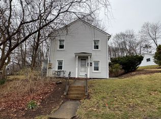 14 Hillside Ave, Danbury, CT 06811