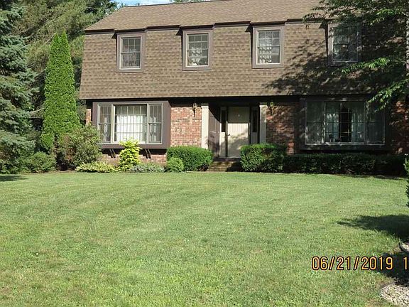 5th image of 13 Kings Ct