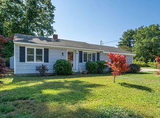 418 Boynton St, Bedford, NH 03110
