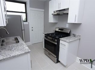 1305 W 82nd St APT 3, Chicago, IL 60620
