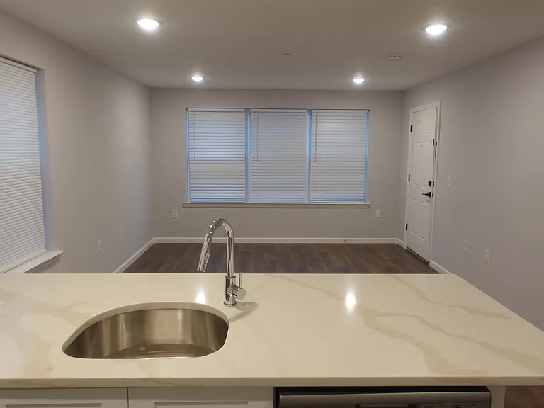 38 Palm St #1 — Photo 15