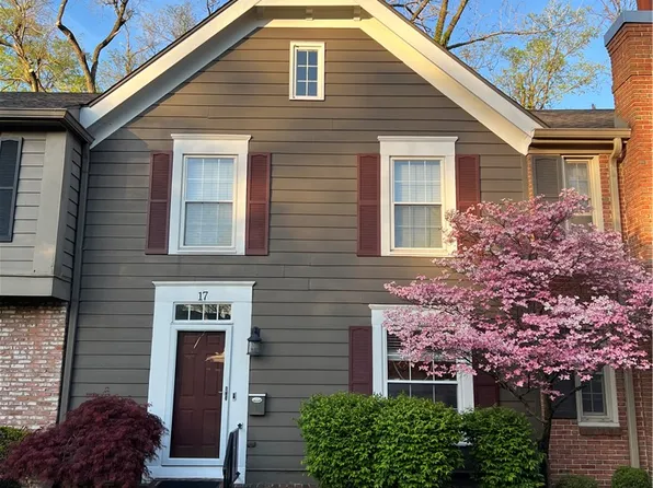 17 Nicholson Ct, Dayton, OH 45459